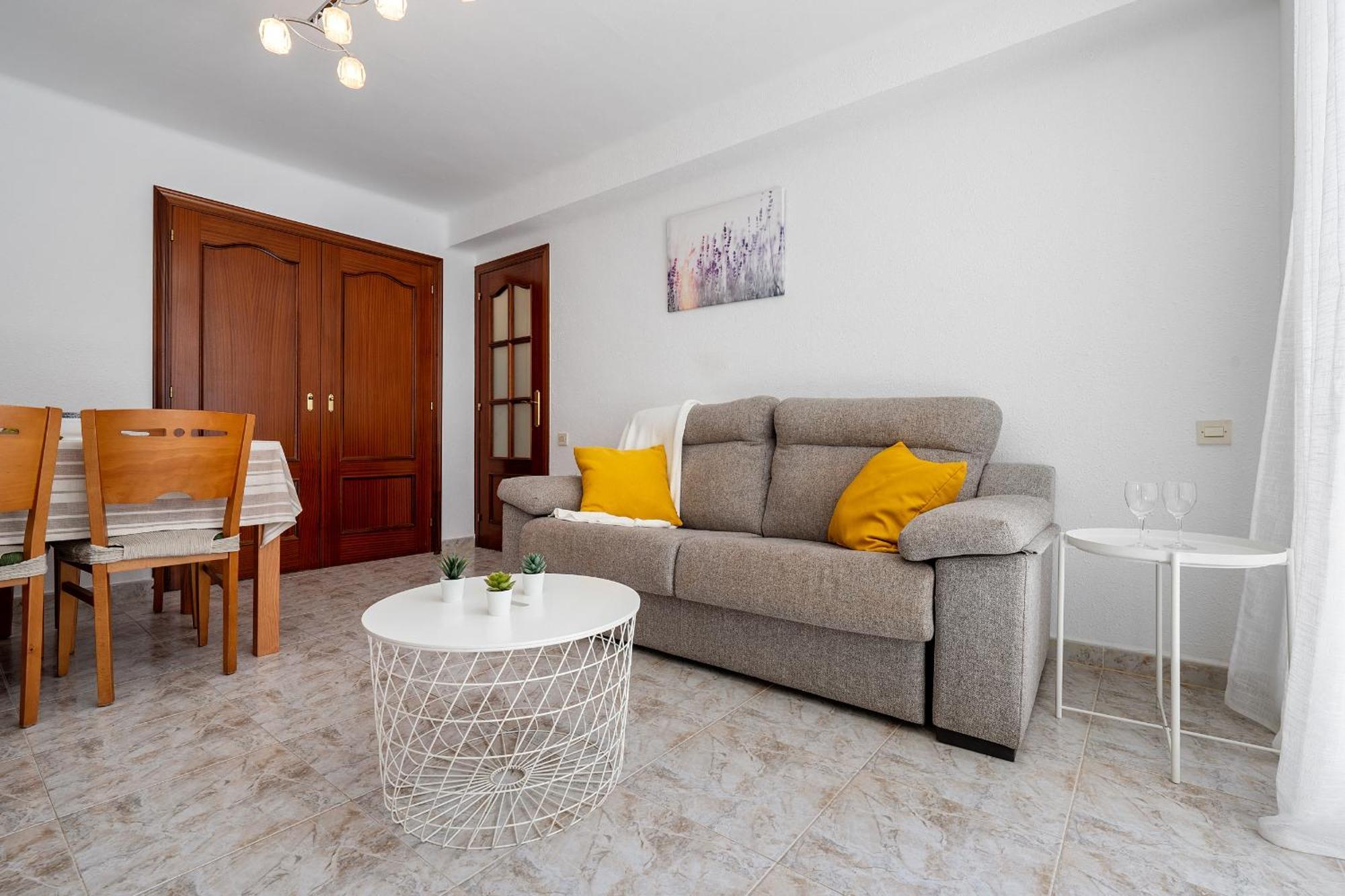 Alea Rentals - Altamira Ла-Пинеда Экстерьер фото