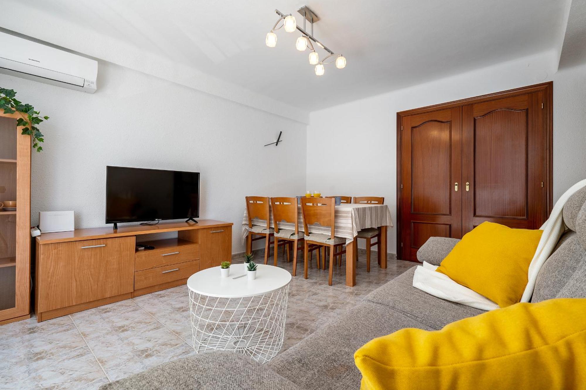 Alea Rentals - Altamira Ла-Пинеда Экстерьер фото