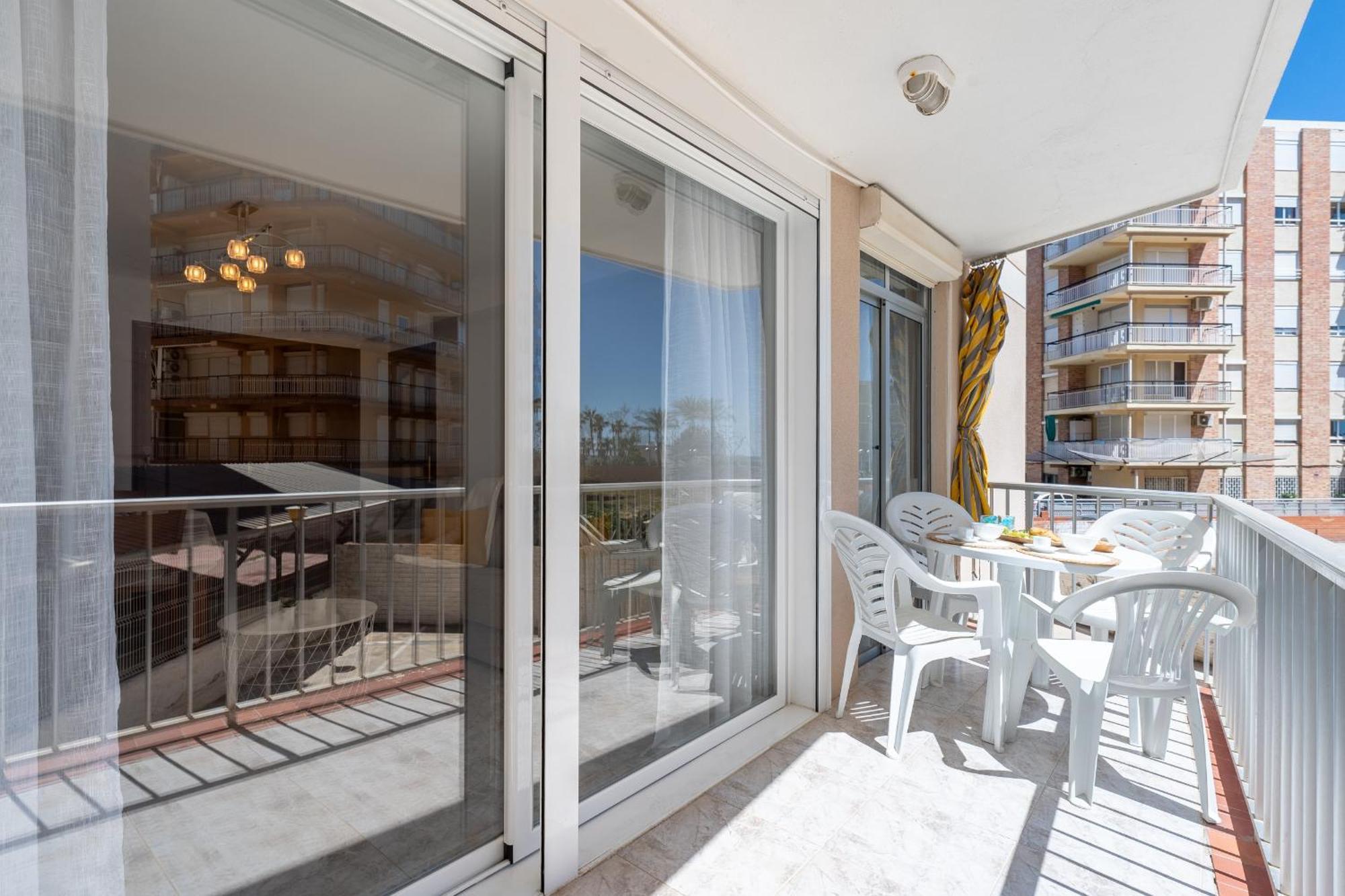 Alea Rentals - Altamira Ла-Пинеда Экстерьер фото